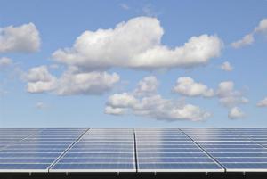 2017年西北電網光伏發電量392.86億度 平均利用小時數1253小時