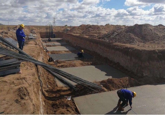 中核龍騰100MW槽式光熱項目進(jìn)展順利：場平完成90% 支架組裝車間完成