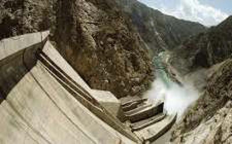 2018年上半年可再生能源發(fā)電完成投資額下滑 水電投資略有好轉