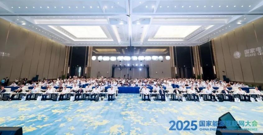 施耐德電氣：人工智能深化協(xié)同，開啟能源“數(shù)字覺醒”新時(shí)代