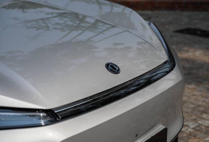 周鋒任東風汽車集團有限公司副總經理、黨委常委