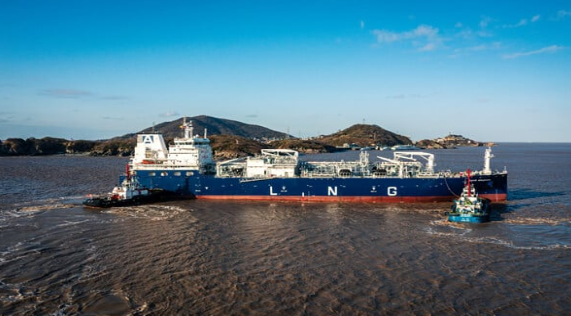 ?？松梨谶M軍液化天然氣海上加注市場