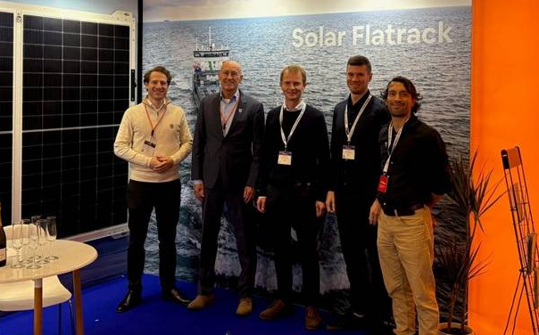 全球最大電池散貨船將集成太陽能電池板輔助動力