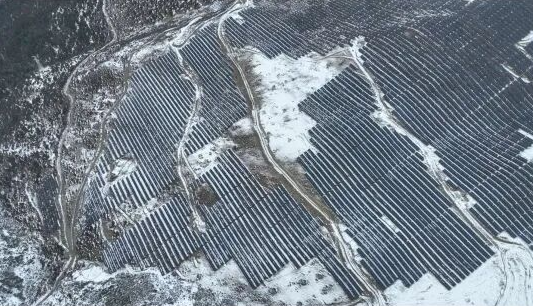 四川阿壩州馬爾康大藏光伏項目首次并網發電