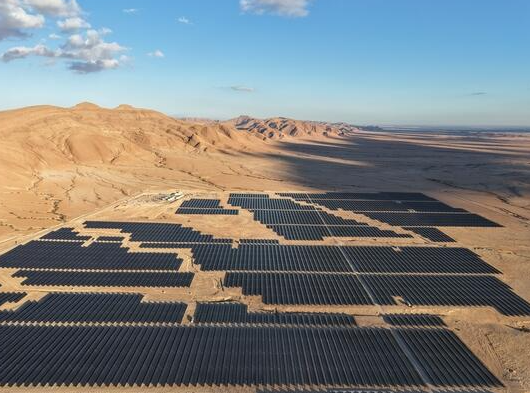 阿爾及利亞國家新能源規(guī)劃中首個大型光伏電站完成驗收